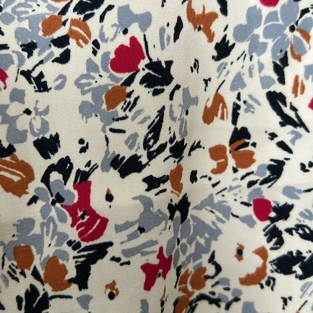 Banana Republic floral top NWT - Picture 5 of 8